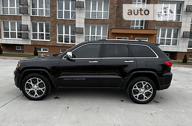 Внедорожник / Кроссовер Jeep Grand Cherokee 2019 в Кременчуге