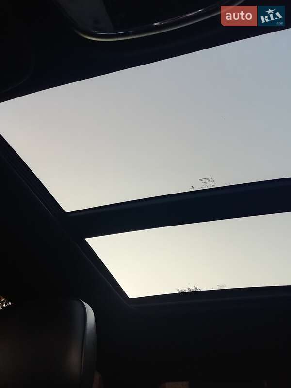 Внедорожник / Кроссовер Jeep Grand Cherokee 2017 в Чернигове