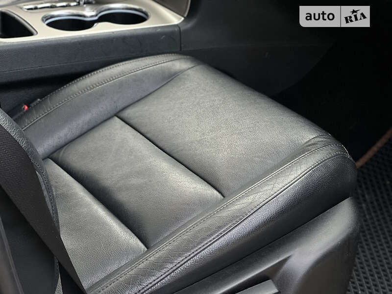 Внедорожник / Кроссовер Jeep Grand Cherokee 2010 в Коломые