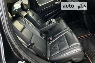 Внедорожник / Кроссовер Jeep Grand Cherokee 2010 в 
