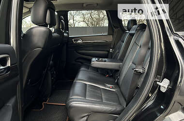 Внедорожник / Кроссовер Jeep Grand Cherokee 2010 в 