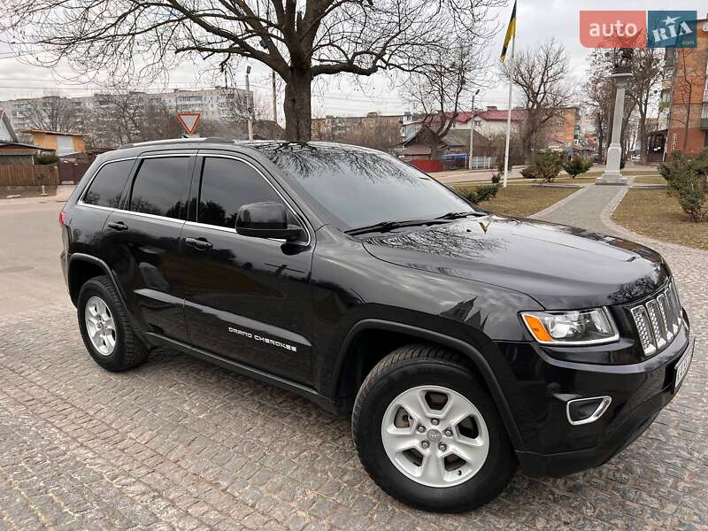 Внедорожник / Кроссовер Jeep Grand Cherokee 2015 в Киеве