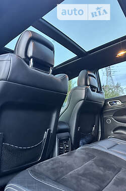 Позашляховик / Кросовер Jeep Grand Cherokee 2015 в 