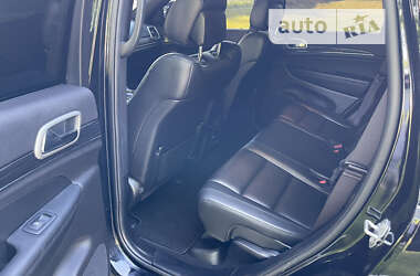 Позашляховик / Кросовер Jeep Grand Cherokee 2020 в 