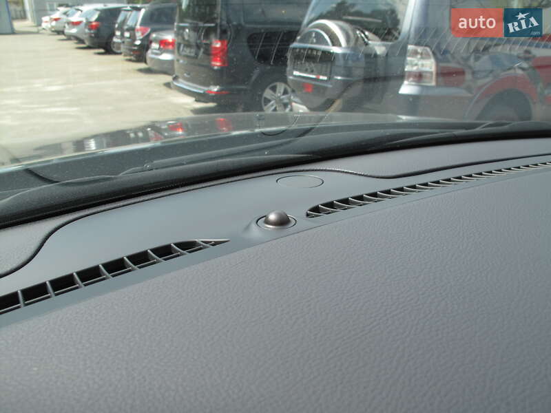 Внедорожник / Кроссовер Jeep Grand Cherokee 2020 в Киеве