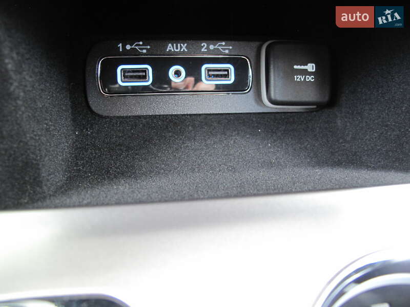 Внедорожник / Кроссовер Jeep Grand Cherokee 2020 в Киеве