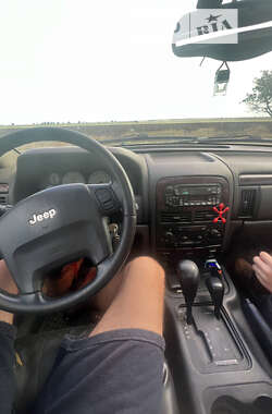 Позашляховик / Кросовер Jeep Grand Cherokee 2002 в Татарбунарах