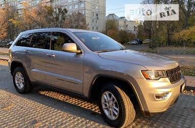 Внедорожник / Кроссовер Jeep Grand Cherokee 2017 в Киеве