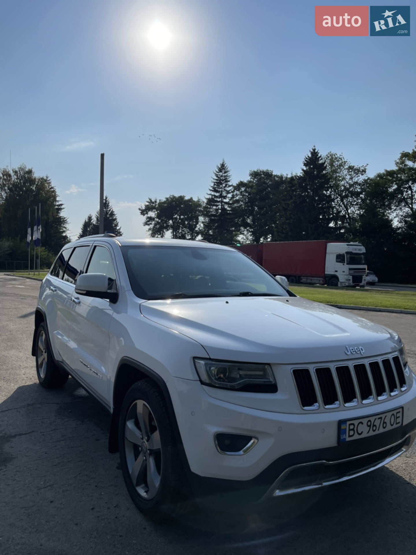 2013 Jeep Grand Cherokee - мініатюра 3