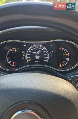 Внедорожник / Кроссовер Jeep Grand Cherokee 2015 в Киеве