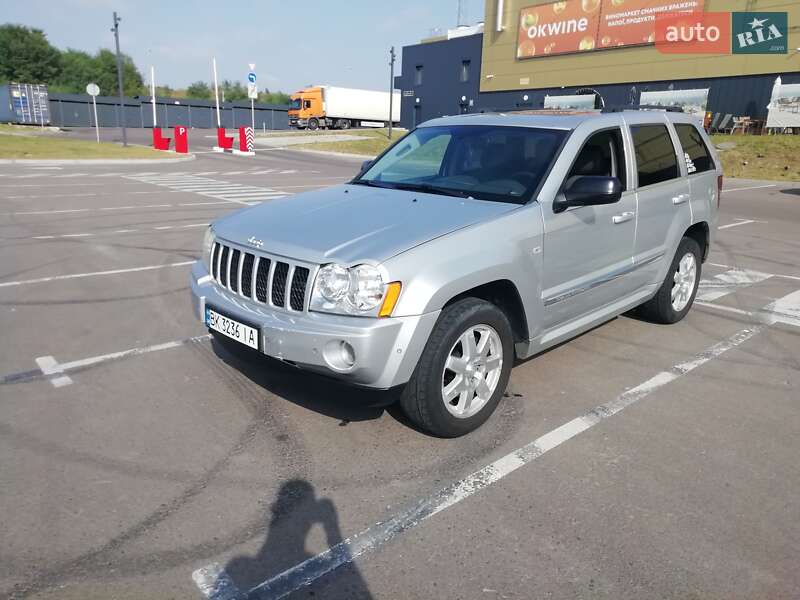 Внедорожник / Кроссовер Jeep Grand Cherokee 2007 в Ровно