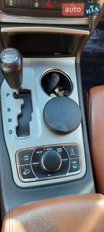 Внедорожник / Кроссовер Jeep Grand Cherokee 2012 в Хусте фото 12 Внедорожник / Кроссовер Jeep Grand Cherokee 2012 в Хусте