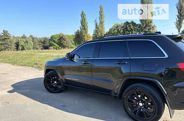 Позашляховик / Кросовер Jeep Grand Cherokee 2015 в Тростянці