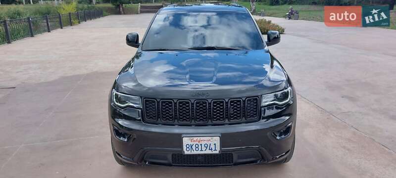 Внедорожник / Кроссовер Jeep Grand Cherokee 2020 в Кривом Роге