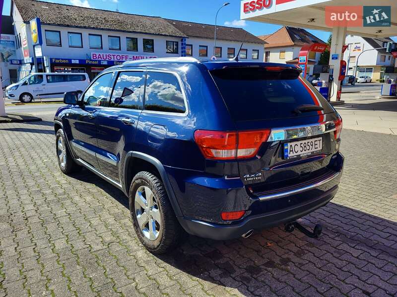 Внедорожник / Кроссовер Jeep Grand Cherokee 2012 в Луцке