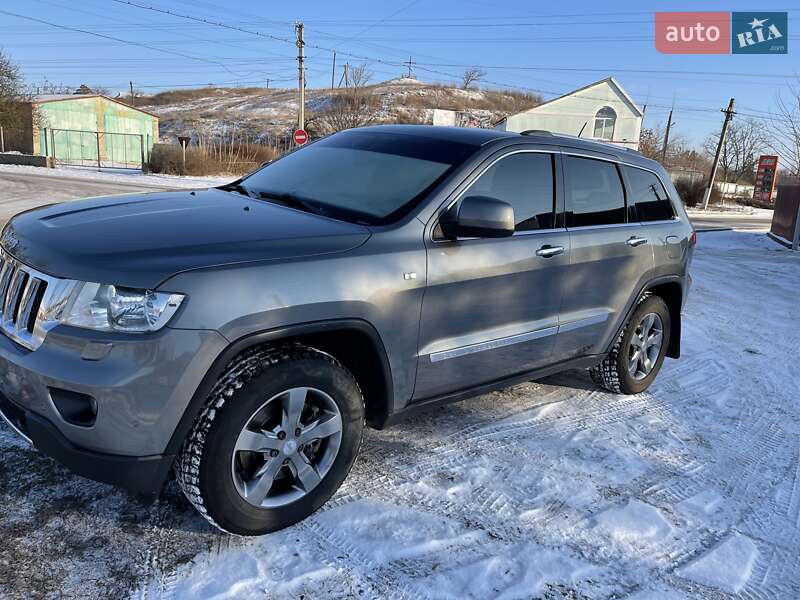 Внедорожник / Кроссовер Jeep Grand Cherokee 2011 в Березнеговатом