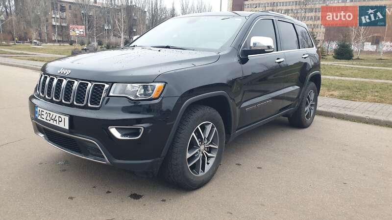 Внедорожник / Кроссовер Jeep Grand Cherokee 2018 в Кривом Роге