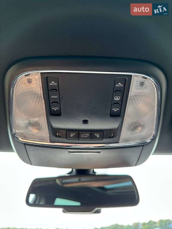 Внедорожник / Кроссовер Jeep Grand Cherokee 2015 в Одессе фото 44 Внедорожник / Кроссовер Jeep Grand Cherokee 2015 в Одессе