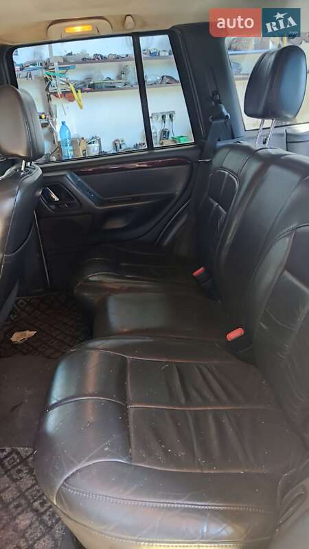 Позашляховик / Кросовер Jeep Grand Cherokee 2001 в Тячеві