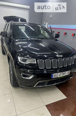 Внедорожник / Кроссовер Jeep Grand Cherokee 2016 в Ужгороде