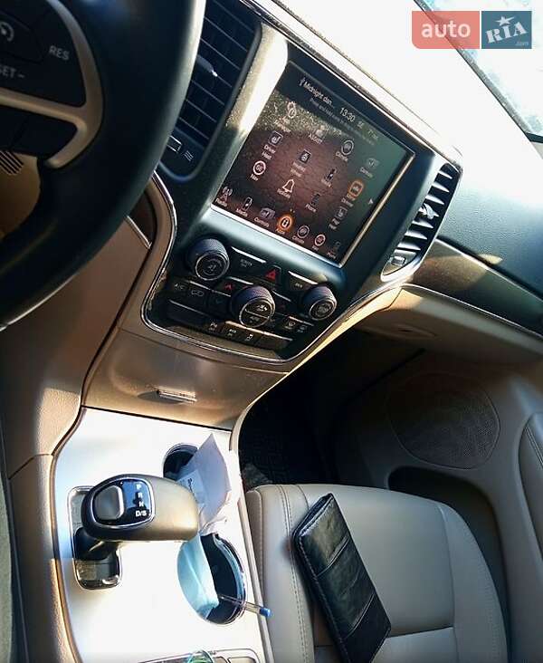 Внедорожник / Кроссовер Jeep Grand Cherokee 2015 в Харькове
