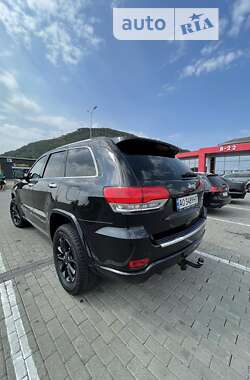 Внедорожник / Кроссовер Jeep Grand Cherokee 2015 в Мукачево