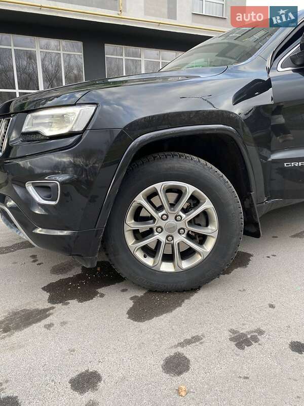 Позашляховик / Кросовер Jeep Grand Cherokee 2015 в Львові
