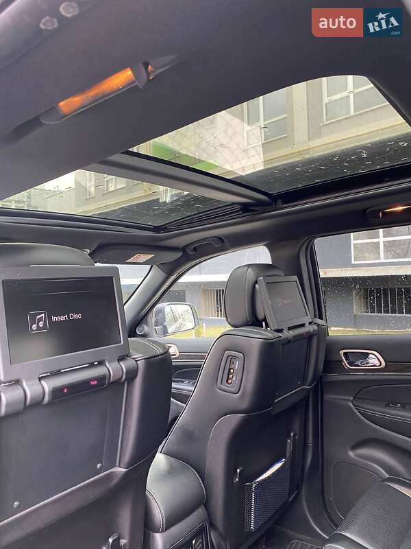 Позашляховик / Кросовер Jeep Grand Cherokee 2015 в Львові