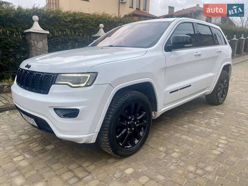 Внедорожник / Кроссовер Jeep Grand Cherokee 2019 в Львове