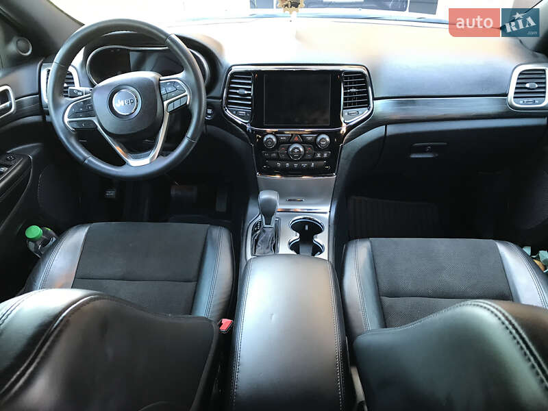 Внедорожник / Кроссовер Jeep Grand Cherokee 2019 в Львове