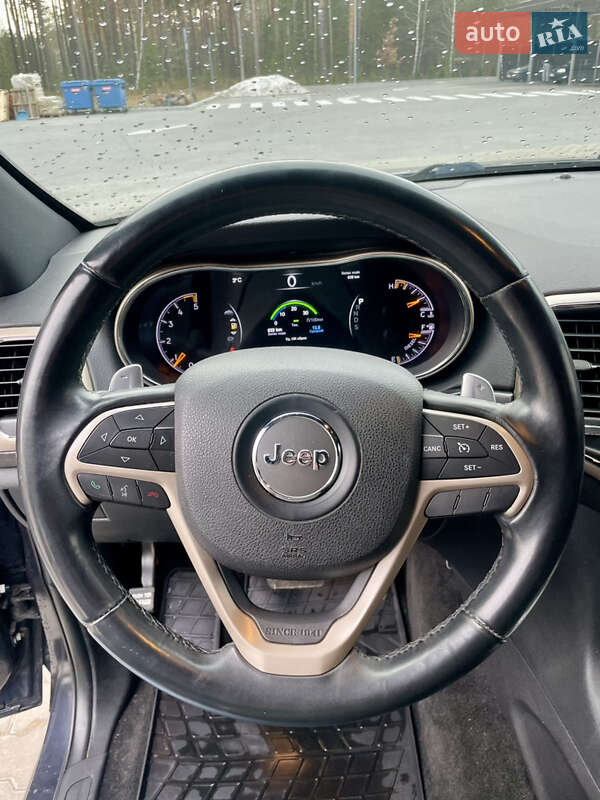Позашляховик / Кросовер Jeep Grand Cherokee 2015 в Луцьку фото 48 Позашляховик / Кросовер Jeep Grand Cherokee 2015 в Луцьку