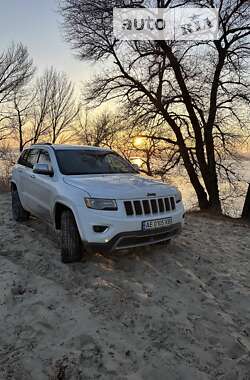 Внедорожник / Кроссовер Jeep Grand Cherokee 2015 в Днепре