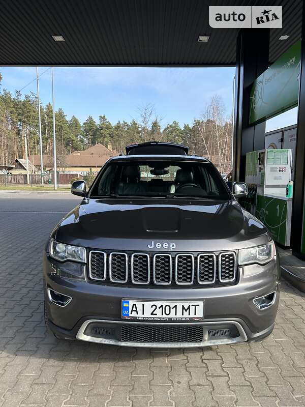 Внедорожник / Кроссовер Jeep Grand Cherokee 2017 в Буче