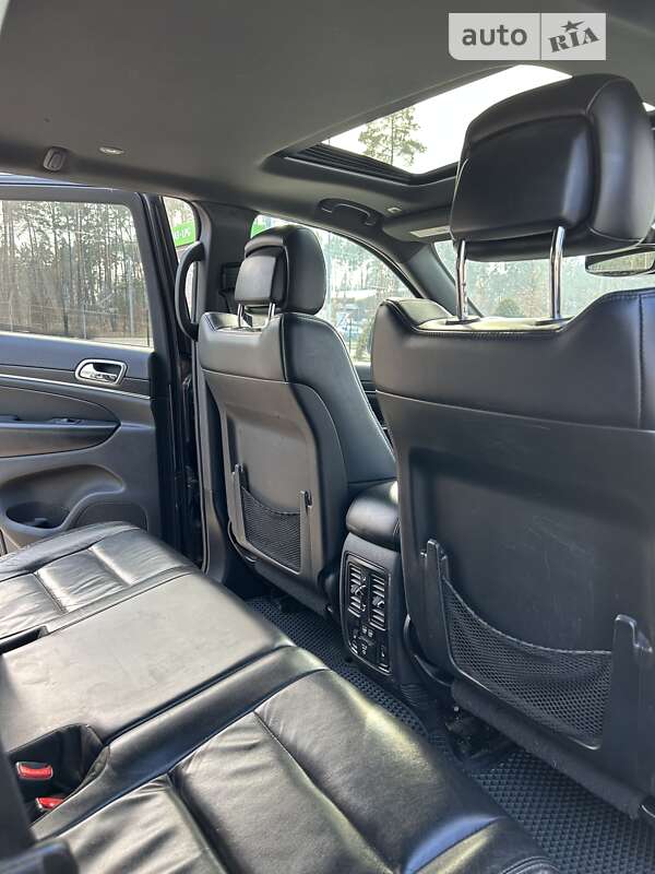 Внедорожник / Кроссовер Jeep Grand Cherokee 2017 в Буче