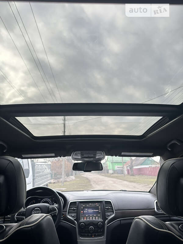 Внедорожник / Кроссовер Jeep Grand Cherokee 2015 в Днепре фото 17 Внедорожник / Кроссовер Jeep Grand Cherokee 2015 в Днепре