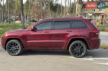 Внедорожник / Кроссовер Jeep Grand Cherokee 2018 в Киеве