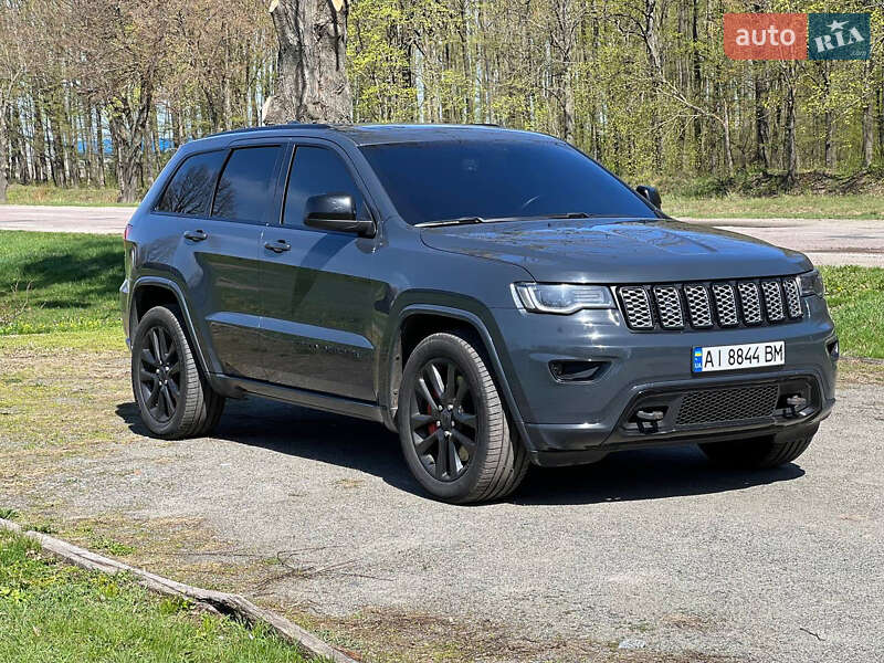 Внедорожник / Кроссовер Jeep Grand Cherokee 2018 в Киеве