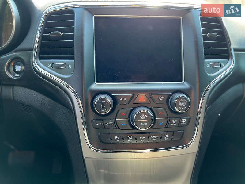 Внедорожник / Кроссовер Jeep Grand Cherokee 2018 в Киеве