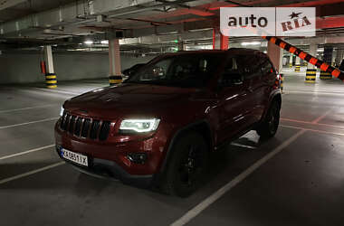 Внедорожник / Кроссовер Jeep Grand Cherokee 2015 в Киеве