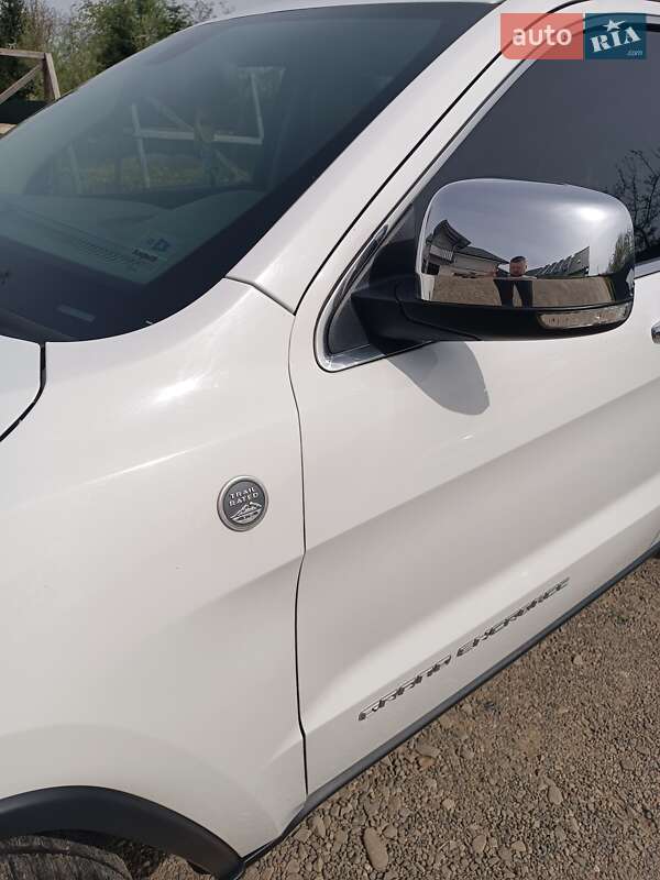 Внедорожник / Кроссовер Jeep Grand Cherokee 2013 в Косове