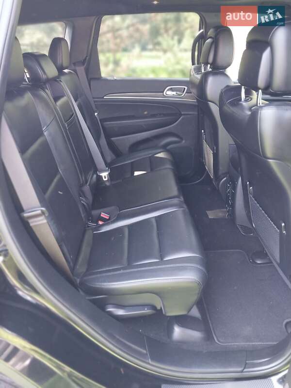 Внедорожник / Кроссовер Jeep Grand Cherokee 2020 в Киеве