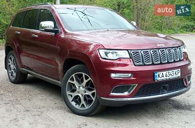 Внедорожник / Кроссовер Jeep Grand Cherokee 2017 в Киеве