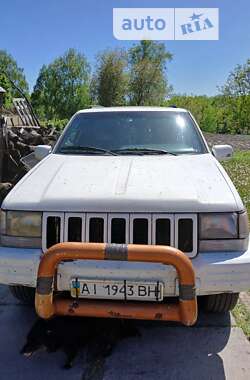 Внедорожник / Кроссовер Jeep Grand Cherokee 1995 в Яготине