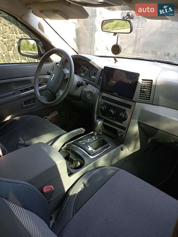 Позашляховик / Кросовер Jeep Grand Cherokee 2005 в Харкові