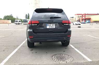 Позашляховик / Кросовер Jeep Grand Cherokee 2017 в Києві