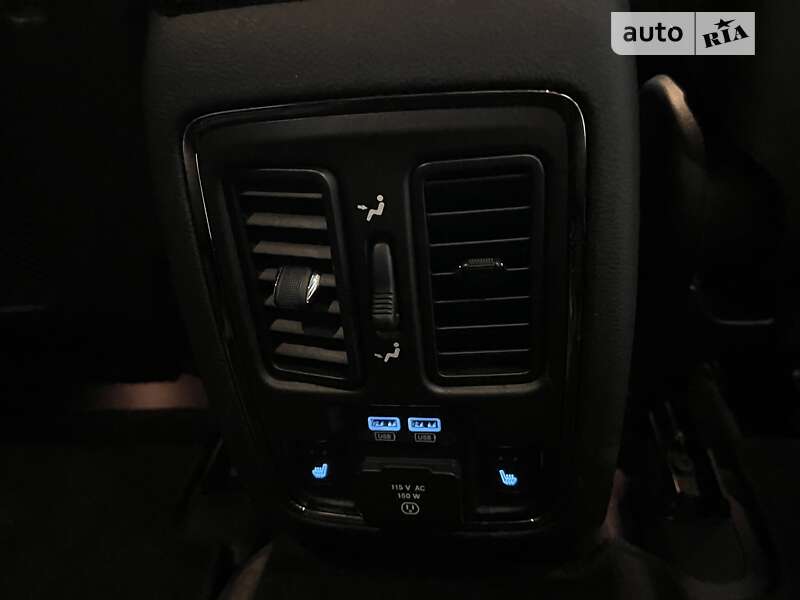 Внедорожник / Кроссовер Jeep Grand Cherokee 2018 в Киеве