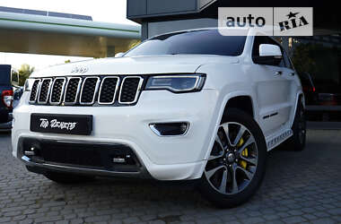 Внедорожник / Кроссовер Jeep Grand Cherokee 2016 в Львове