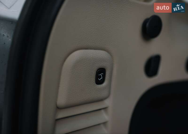 Позашляховик / Кросовер Jeep Grand Cherokee 2018 в Києві