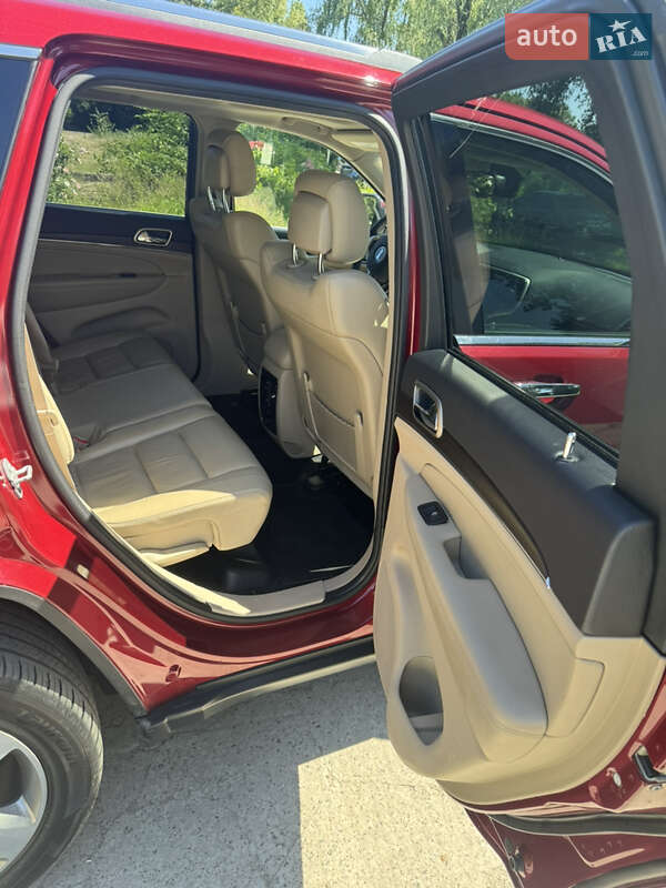 Внедорожник / Кроссовер Jeep Grand Cherokee 2015 в Киеве фото 10 Внедорожник / Кроссовер Jeep Grand Cherokee 2015 в Киеве