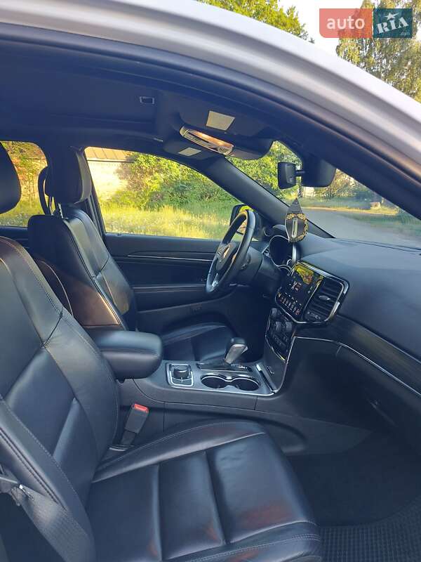 Позашляховик / Кросовер Jeep Grand Cherokee 2019 в Києві